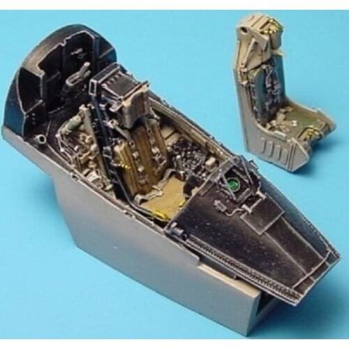 A7E resin cockpit 1:48 with Hasegawa