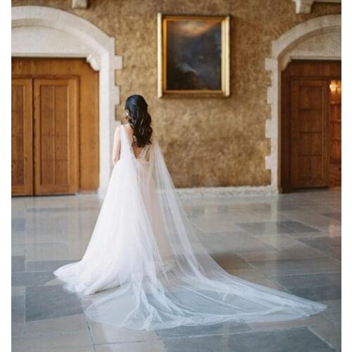 TOPQUEEN G41 Bridal Capes Sexy Reverse Decoration Shawl Bolero Capes for Dress Robe Cape and Wraps Wedding Cape Long Veil 3M*3M