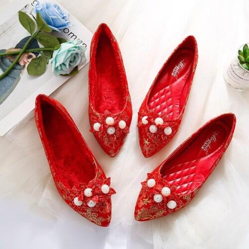 Red pointy toe wedding shoes pearl ball flower gold line embroider moccasins single/plush flat plus size 43 pregnant women shoes