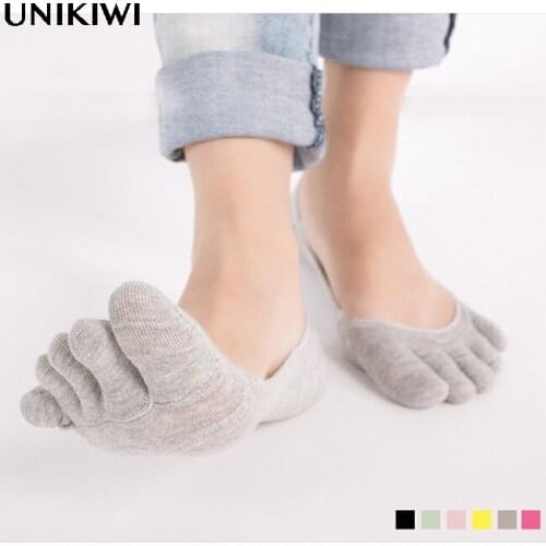 Womens Silicone Antiskid Toe Socks Five Fingers Socks.Ladies Short Invisible Low Cut Boat Socks Sox.Candy Color Sock Slippers
