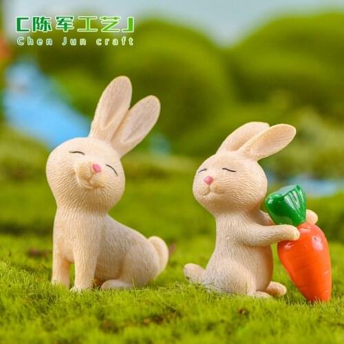 ZOCDOU 1 Piece Lovely Yellow Cartoon Rabbit Smiling Carrot Hare Ornament Small Statue Little Figurine Crafts Cute Deco