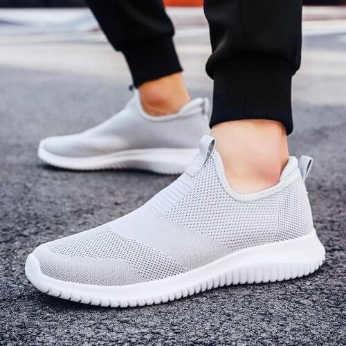 Plus Size Summer Breathable Men Sport Shoes Women Sneakers for Running Shoes Mens Sports Gray Training Fitness Sneackers A-592