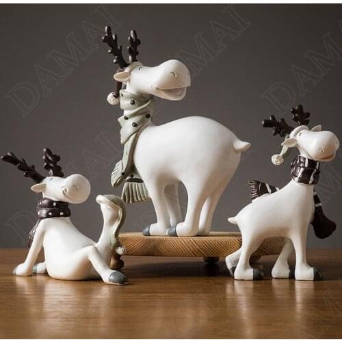 European Style Resin Statue Elk Living Room Figurines Creativity TV Cabinet Miniature Statue Home Decoration Modern Ornaments