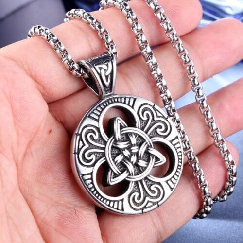 Retro Punk Men Irish Celtics Trinity Love Knot Round Triquetra Pendant Necklace Stainless Steel Vintage Male Jewelry
