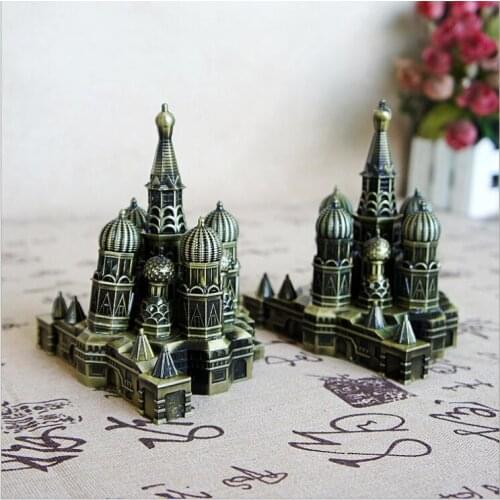 New Russian Landmark Building Kremlin Metal Model Onion Head Princess House Home Furnishing