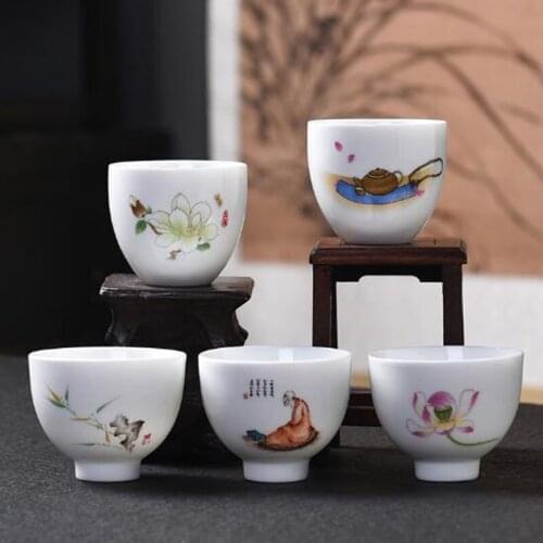 4pcs/set Porcelain Kung Fu Teacup Set Hand Painted Pu'er Cup 70ml Chinese Tea Bowl White Porcelain Drinkware Kitchen Supply