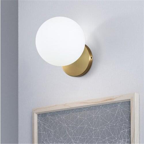 Nordic Creative Round Glass Ball Wall Sconce Loft Style Modern LED Wall Light Fixtures Home Bedside Wall Lamp Indoor Lighting