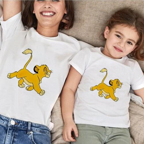 2021 Fashion Matching Family Look New Short Sleeve Casual White O-neck Simba The Lion King Cartoon Disney T-shirts Tee Tops