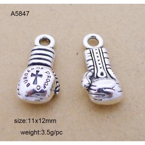 25pcs Boxing Glove Charms, Antique Tibetan Silver 3D Boxing Glove Charms Pendants 11X12mm