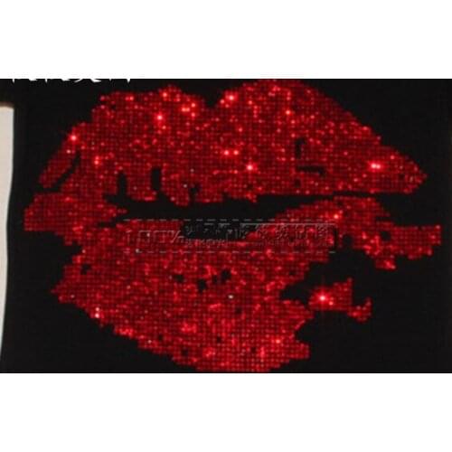 2PC/LOT RED lip hot fix rhinestone motif designs iron on transfer patches on on crystal transfers design appliques for shirt