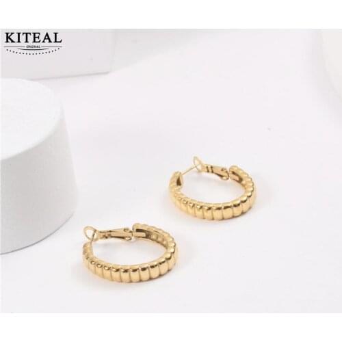 KITEAL couple gift Gold color clip on earrings for women Vintage croissants women earing Engagement Wedding Jewelry Accessories