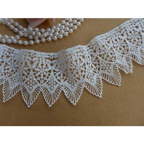 5 Yards White Venise Lace Trim Vintage Embroidery Hollowed Lace with Scalloped edge For Weddings, Bridal Veils, Clutch