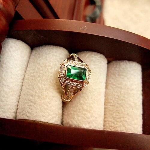 AAA 1.8ct Solid 18K Yellow Gold Colombia Moissanite Rectangle Green Emerald Halo Ring Engagement Ring Jewelry For Women