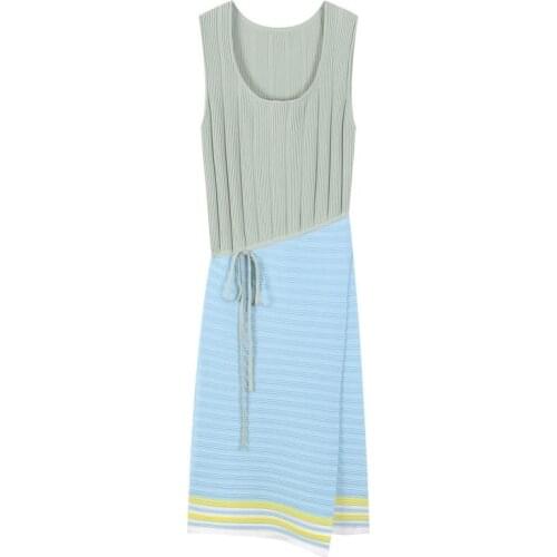 Womens Korean Knit Dress Sleeveless Asymmetrical Hem Drawstring Slim High Waist Contrast Color Dress Retro Vestidos 2021 New