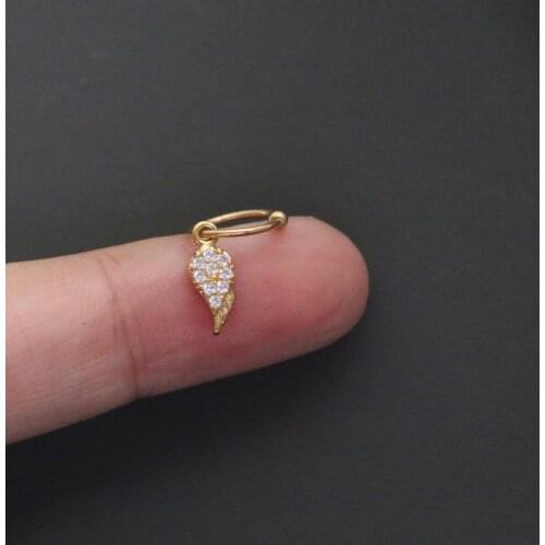 1 PCS Cute Small Micro Pave CZ Feather Wing Charm Ear Cartilage Cuff Gold Color Steel Piercing Circle Earring Ear Hoop Jewelry