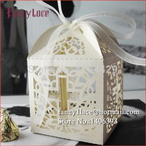New Arrival Wedding Party Decoration White CROSS Candy Gift Boxes Customized, Elegant Hollow Out Paper Party Decoration,50PCS