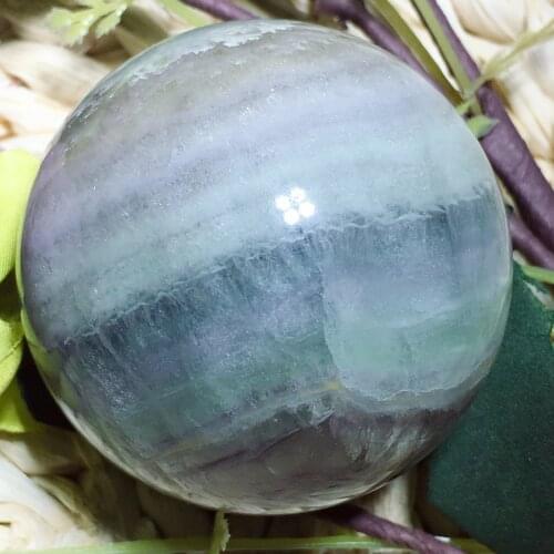 Flourite sphere