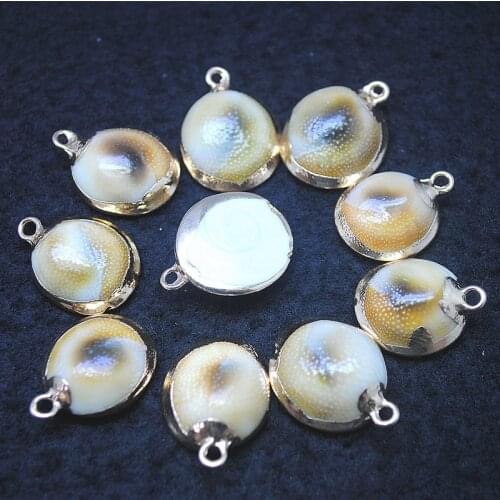 10pcs nature sea shell pendants mother of pearl pendant size 20mm with metal plated for women bracelets drops making findings