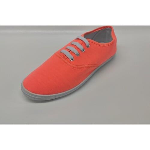 TRIEN Women's Sneakers