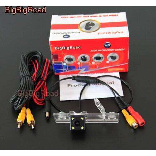 BigBigRoad Car Rear View Backup Camera For Chevrolet Cruze / Holden Cruze 2009 2010 2011 2012 Aveo / Captiva / Epica / Lova