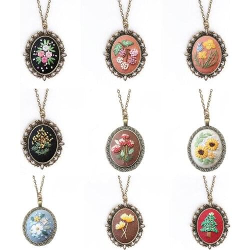 DIY Embroidery Flower Women Chain Necklace Needlework Flower Cross Stitch Sets Sewing Handmade Jewelry Creative Gift