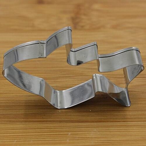 1PC Cute Stainless Steel Fish Cookie Cutter Fondant Chocolate Candy Decorating Modelling Mold DIY Kitchen Baking Tools