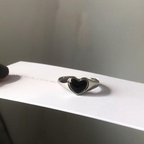 Elegance Retro Love Heart Ring Opening Design Ring Fashion Trendy Black Dripping Oil Index Finger Rings for Women