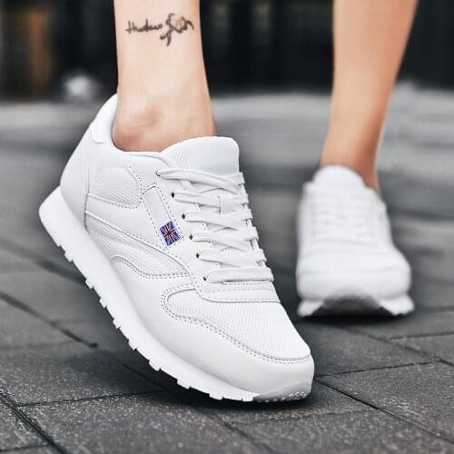 Big Size Summer Light Weight Sneakers for Women 2021 White Woman Sport Sneakers Men Sports Shoes Women Running Tennis GMB-1747