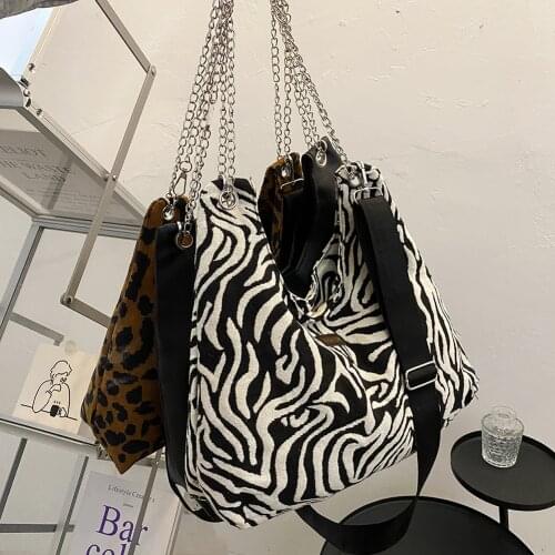 2021 INS Fashion Leopard Print Pattern Tote Bags Female Chain Bag Warm Soft Crossbody Large Capacity Canvas Daily Shoulder Bags