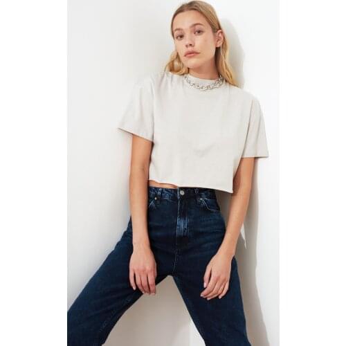 Trendyol Upright Collar Crop Knitted T-Shirt TWOSS20TS0287