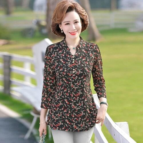 XXXL 4XL 5XL Plus Size Women Long Sleeve T-Shirt Slim V-neck Pullover Spring Autumn Tops Mother Floral Tee Shirts Femme Pullover