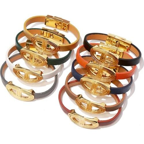 Simple Metal Ornament Women PU Leather Bracelets New Fashion Red Bracelet& Bangles Orange Brown Color Girls Bracelets