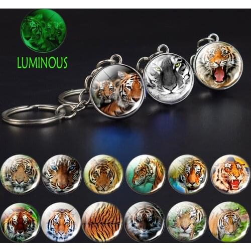 Tiger Glass Ball Keychain Glow In The Dark Animal Jewelry Luminous Crystal Ball Tiger Head Keyrings Gift for Men