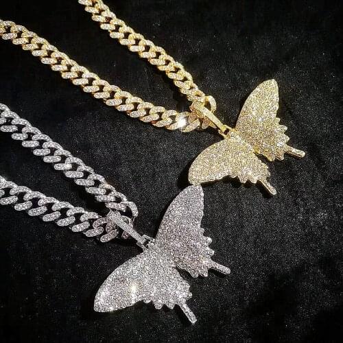 Iced Out Butterfly Necklace Cuban Link Chain Gold Choker Necklace Gifts for Women Butterfly Chain Bling Hip Hop Pendants Jewelry