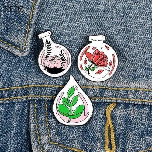 XEDZ new glass plant brooch green leaves red flowers glass bottle medicine bottle badge fashion denim clothing backpack pendant