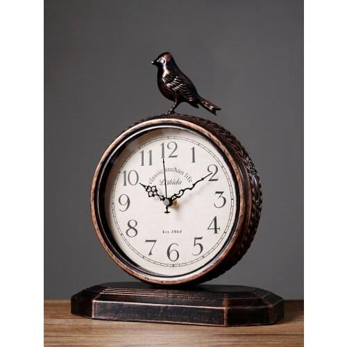 Retro Table Clock Living Room Clock Modern Clock Ornaments Desktop Creative Desktop Desk Clock Clock Pendulum Clock