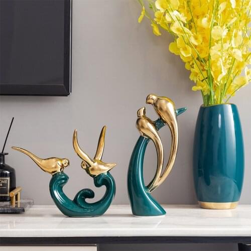 European-style Luxury Ceramic Bird Animal Shape Decorative Ornaments TV Cabinet Living Room Decoration Wedding Decoration Gift