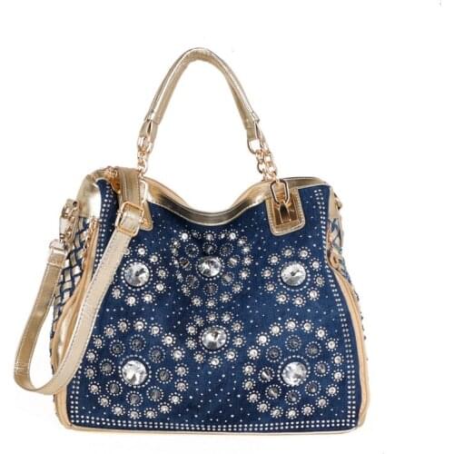 BTS Розовый Women's Square Bags