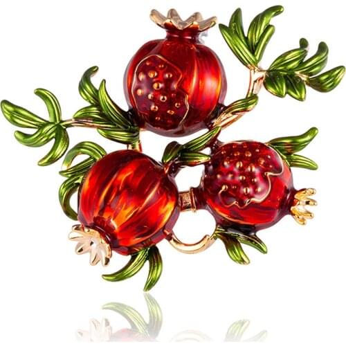 Enamel Autumn Fruit Flower Shape Red Pomegranate Brooch for Women Green Leaf Cherry Brooches Suit Lapel Pin Clothing Scarf Badge