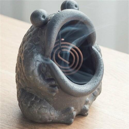100% Handmade Ceramic Incense Burner Holder Big Mouth Frog Lucky Animal Cigar Ashtray Cigarette Art Decor Gift Tea Equipment