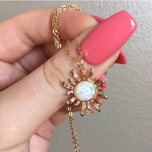 Luxury Charming Rainbow Flower Pendant Opal Necklace Bride Engagement Charm Necklace Lovers Jewelry