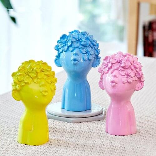 VINTAGE ART STATUES AND SCULPTURES RESIN CRAFTS GIFTSHOME DECORATION STATUES CREATIVE CUTE VILLAIN STATUES DESKTOP DECORATION
