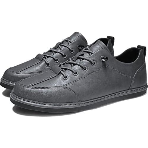 Fashion Handmade Leather Loafers Breathable Casual Shoes Men Lightweight Leather Men Shoes Soft Sneakers