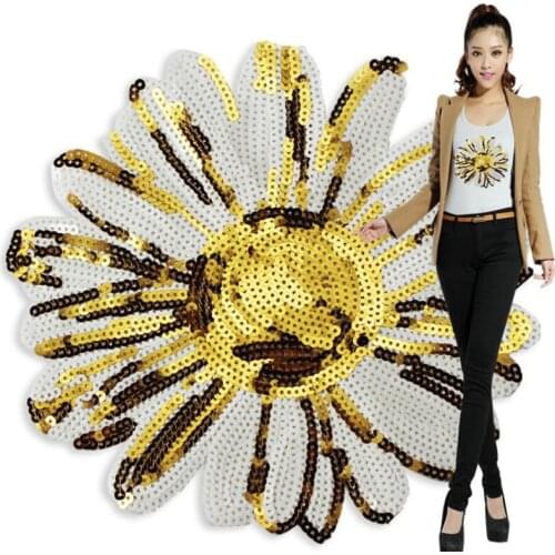 T shirt Women Patch Sequins Sunflower Patches Sew On Clothing Diy Stickers 3D t Shirt Mens