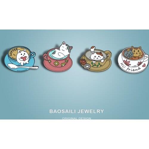 Happy Naughty Cat Bunny Playing In Coffee Cup Creative Brooch Denim Jacket Go-Go Badge Pins Metal For Backpack
