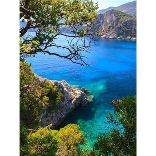 Paint with Diamond Embroidery Diamond Painting Full Round Picture of Rhinestone Home Decor