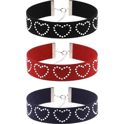 1PCS Women Girl Chocker Retro Vintage Crystal Heart Gothic Chocker Collar Necklace Sweet Velvet Chocker Punk Necklace