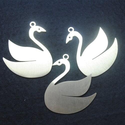 5pcs golden aluminium pendants swan shape for women necklace pendants size 47x50mm new arrivals shape diy pendants