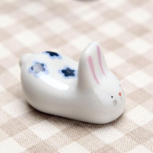 Ceramic tableware hanger hanger hanger chopsticks shelf pen shelf creative home table decoration accessories desk mat