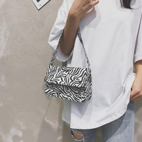 Retro Fashion Zebra Pattern Women Underarm Shoulder Bags Vintage Nylon Ladies Shoulder Bags Casual Daily Handbags
